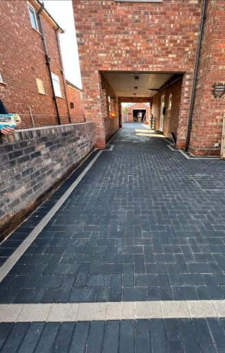 Block Paving Company Northwich 24 Medium
