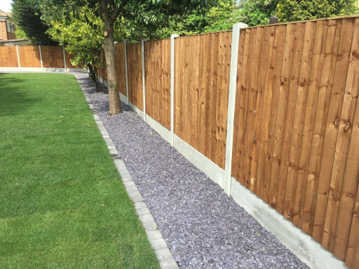 Fencing Company Northwich Medium